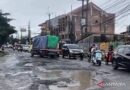 Pemkab Bekasi prioritaskan perbaikan jalan pastikan kenyamanan pemudik – Detik Kini